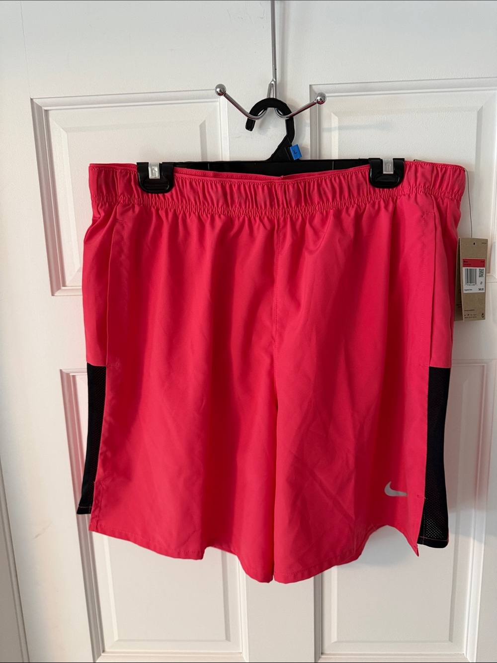 Nike Men's Dri-FIT Challenger 7" Brief-Lined Running Shorts Coral Pink Large